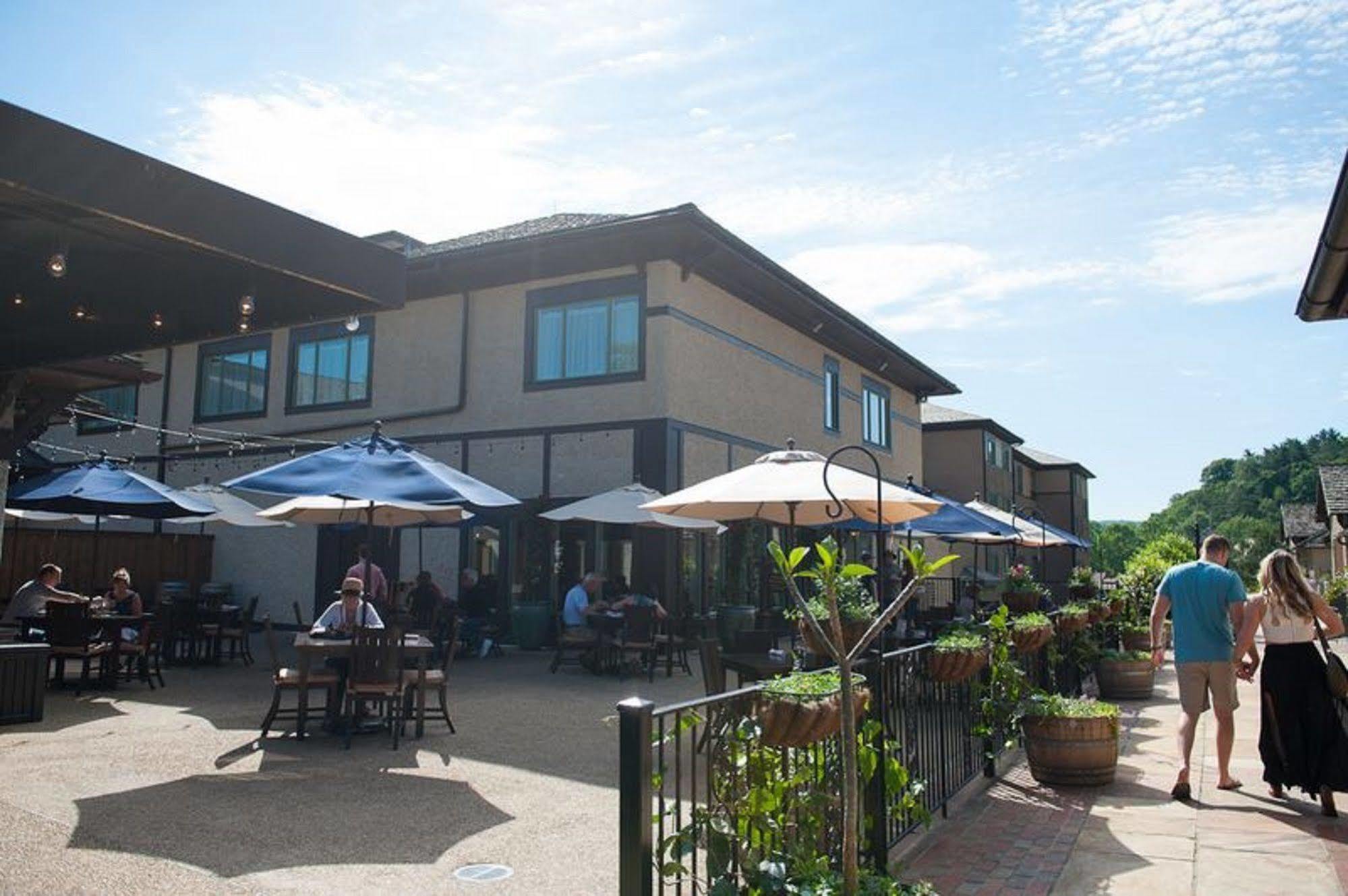 Village Hotel On Biltmore Estate Asheville Exterior foto